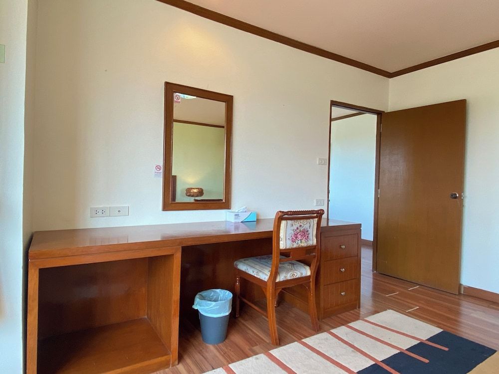 Thipurai Beach Hotel Junior Double Room 11