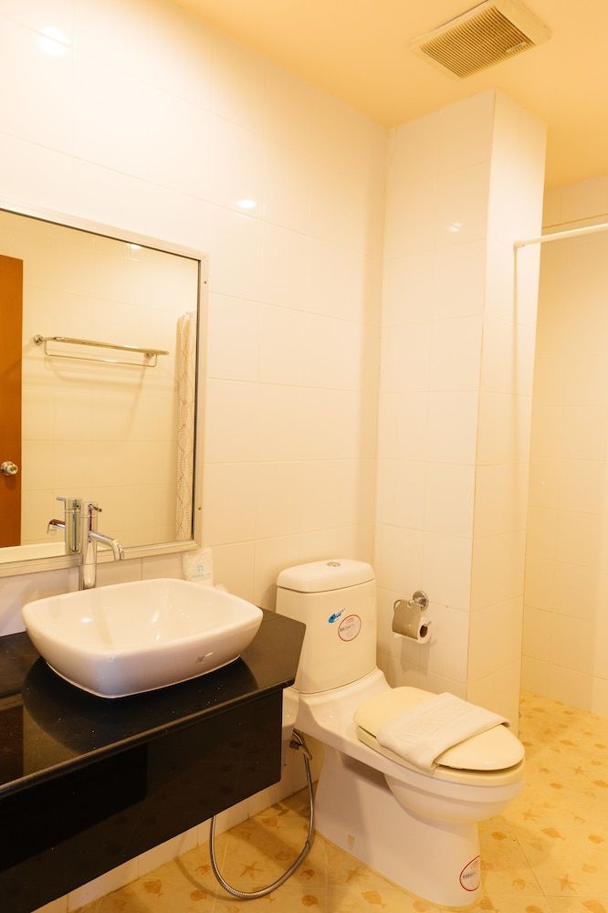 Thipurai Beach Hotel Superior Double Room 15