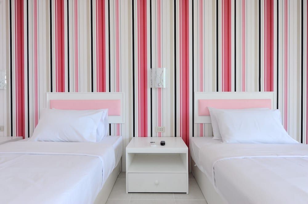 undefined Angket Hip Residence 10