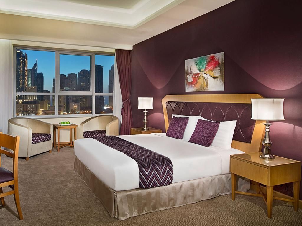 undefined ARMADA AVENUE HOTEL 5