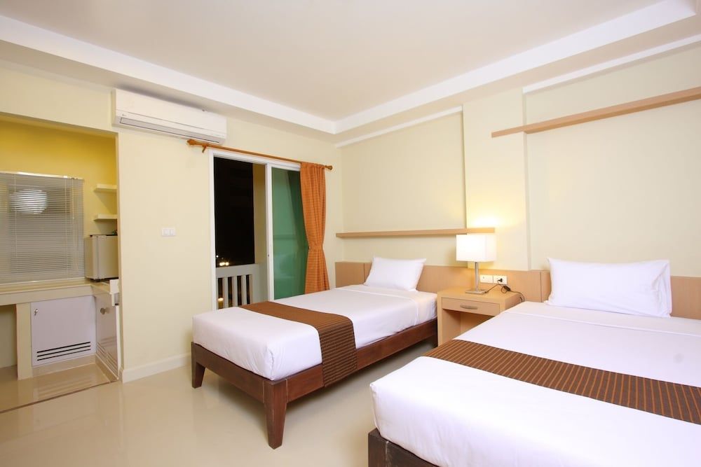 undefined Sunday Platinum Suites 10