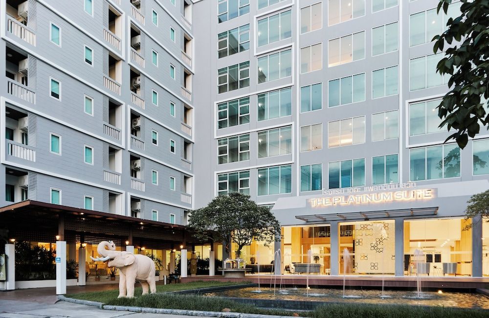 undefined Sunday Platinum Suites 2