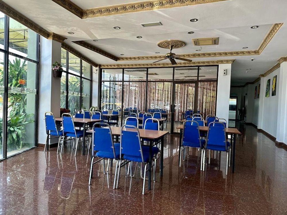 undefined Baron Hotel 3