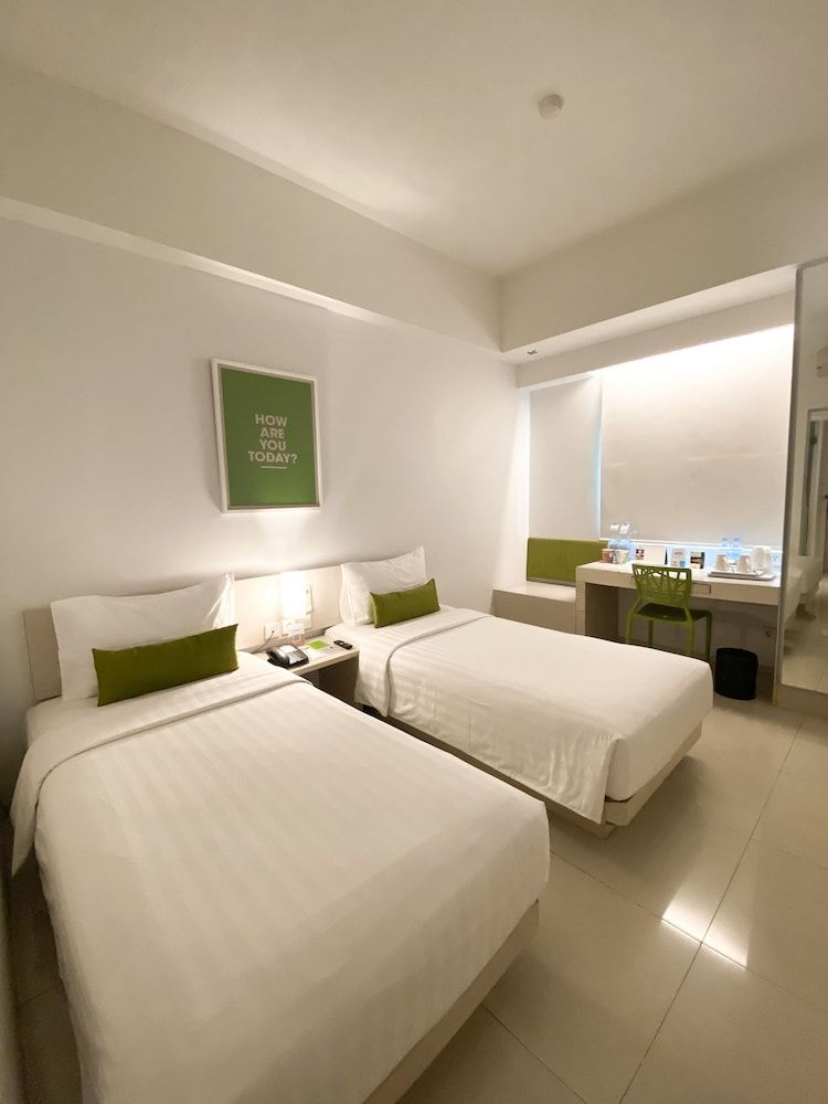 Ayda Mangga Dua d/h Zuri Express Mangga Dua Superior Twin