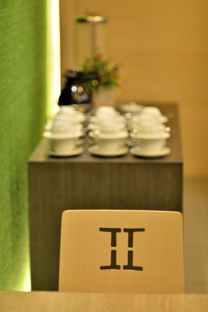 undefined Zodiak MT Haryono by KAGUM Hotels 9