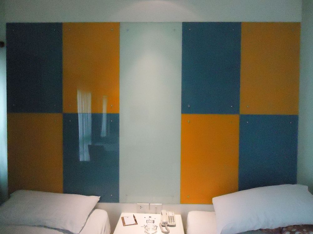 Calypzo Bangkok Superior Room 19