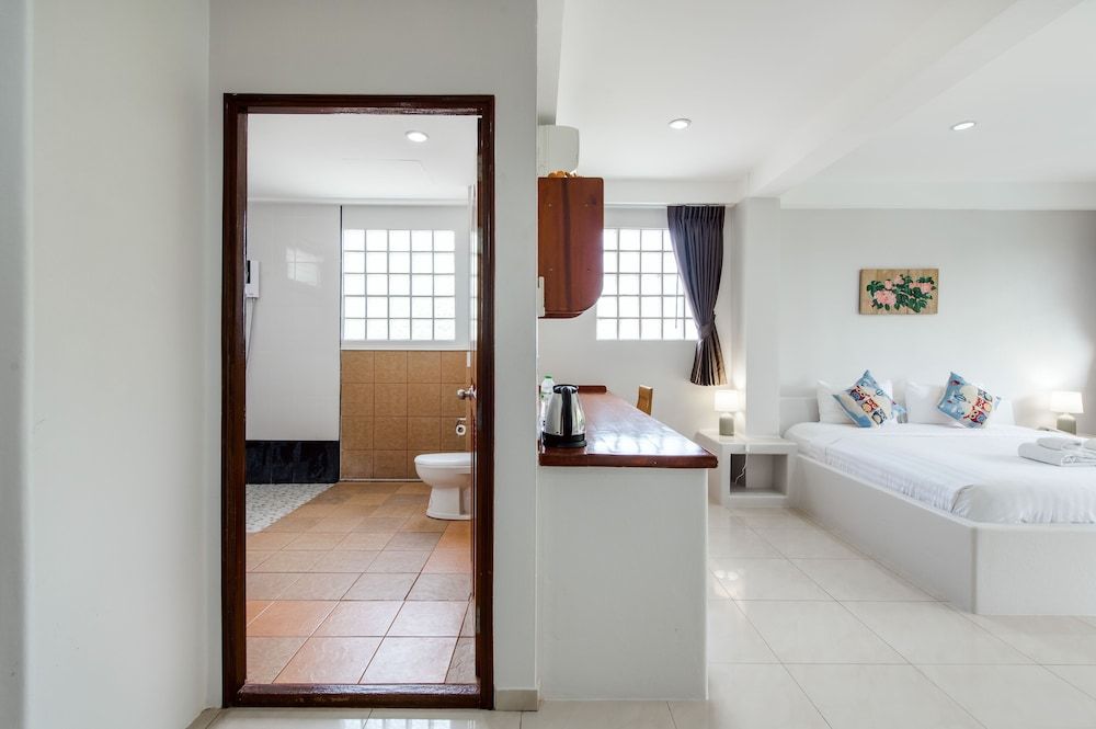 Prinz Garden Villa Hua Hin Deluxe Double Room 18