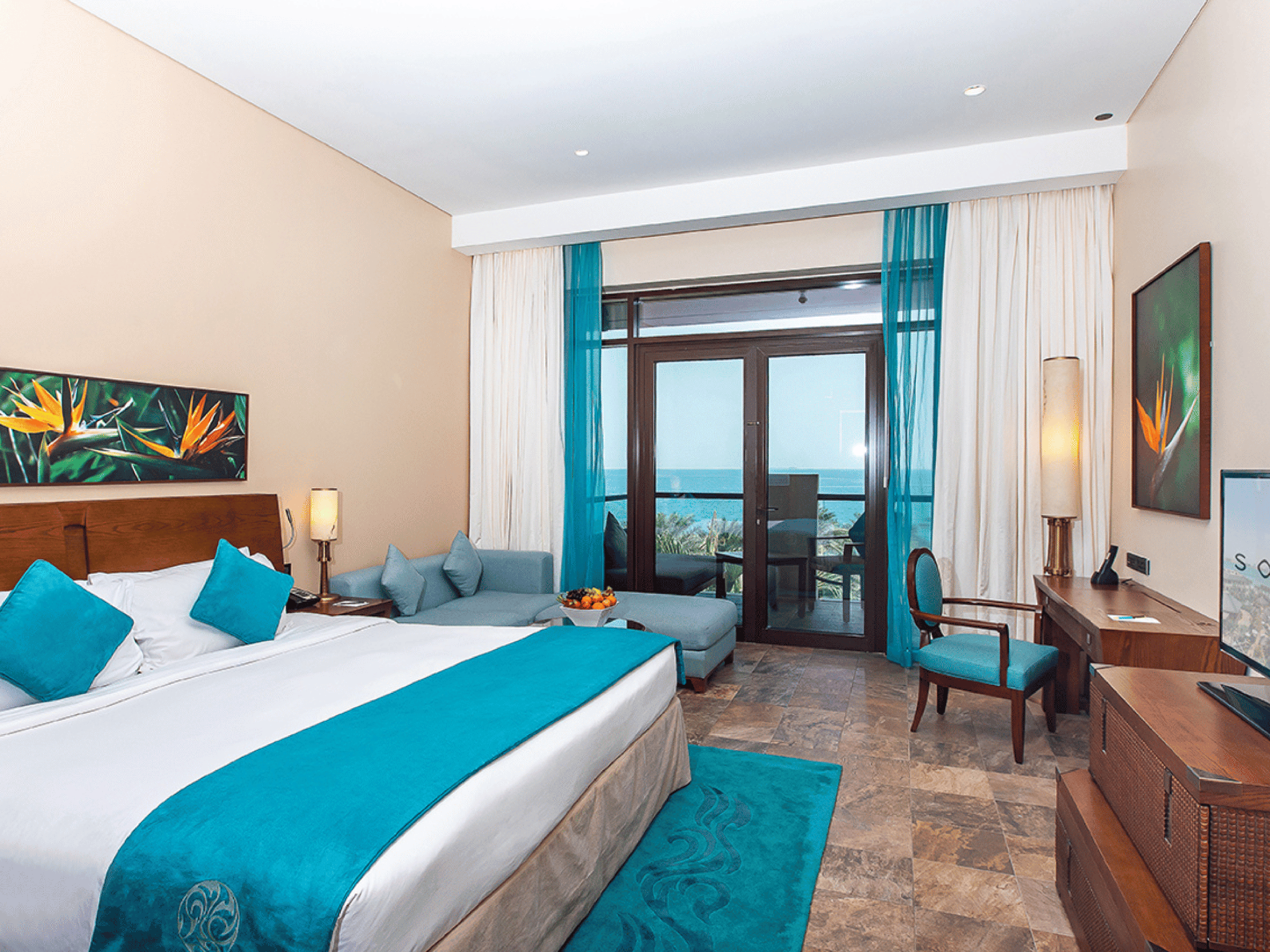 LUXURY ROOM SEA VIEW, 1 King Size Bed, Private Balcony