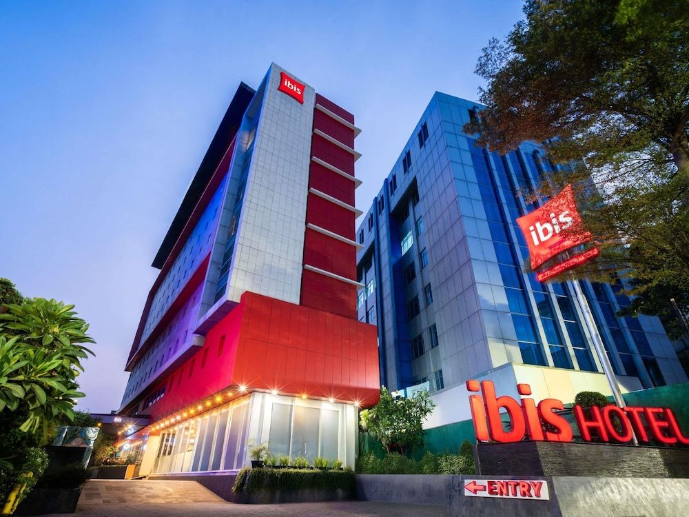 undefined ibis Jakarta Senen