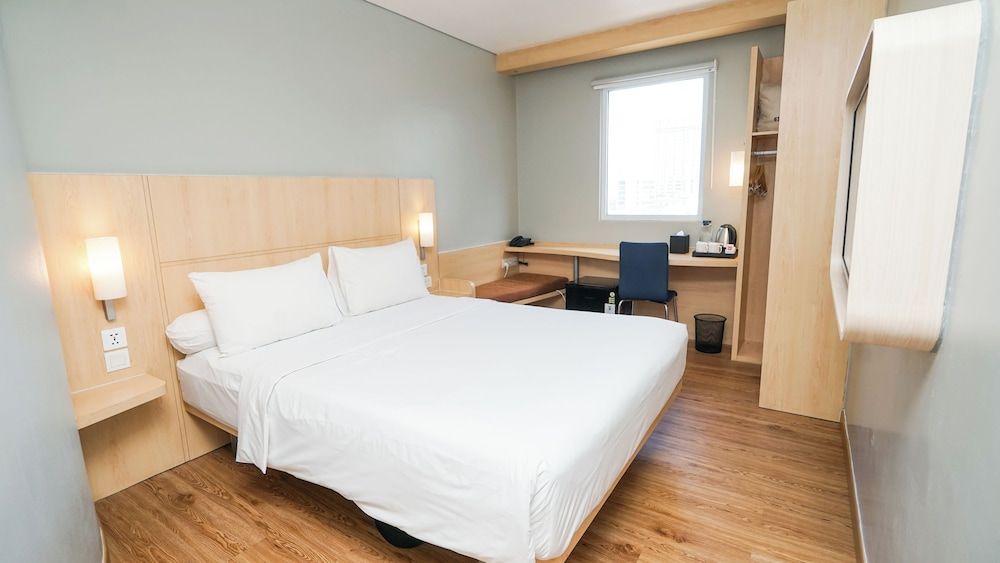 ibis Jakarta Senen Standard Room, 1 Double Bed