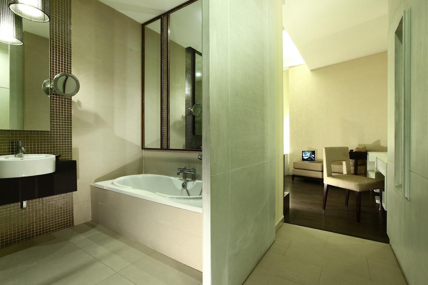 De Chai Colonial Hotel & Spa Grand Deluxe 14
