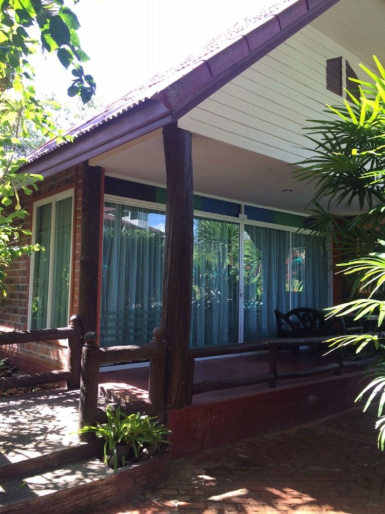 undefined Green View Village Resort 8