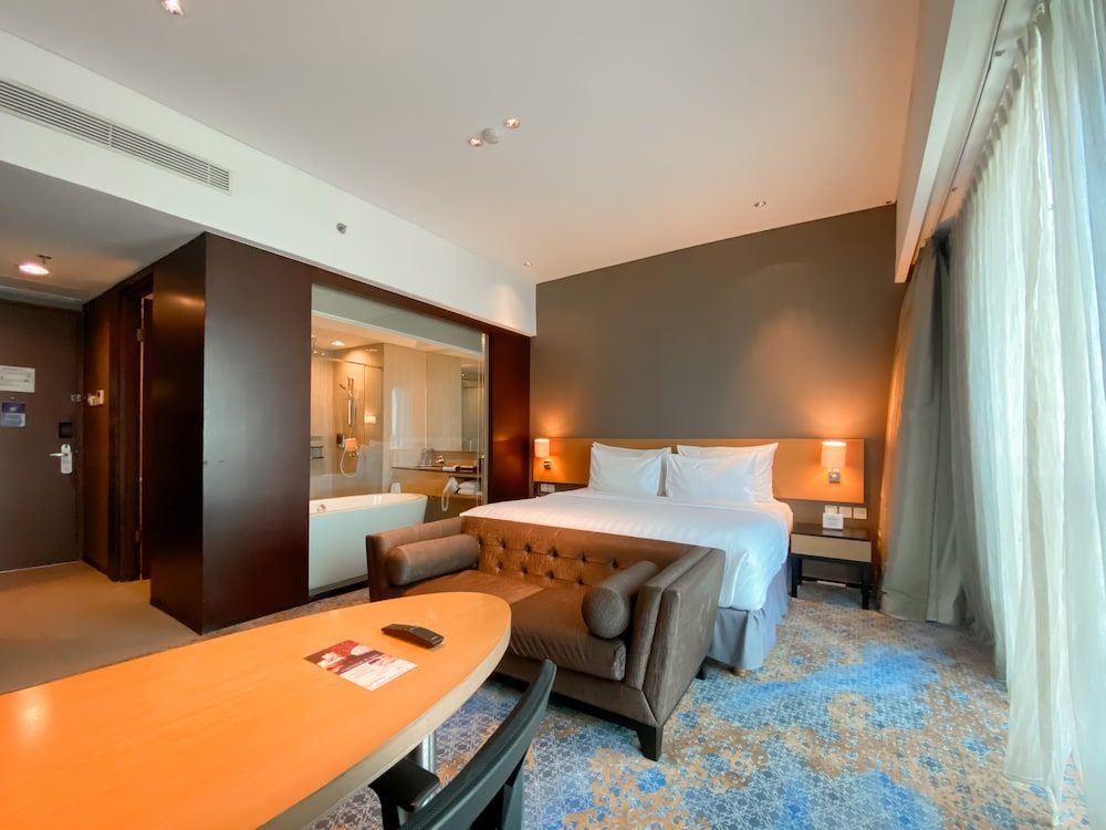 Premier Club Room