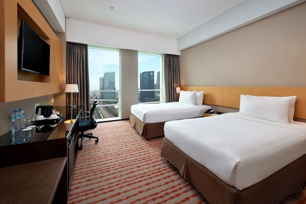 JS Luwansa Hotel and Convention Center Deluxe Room
