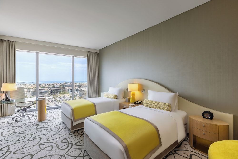 Sofitel Dubai Downtown Luxury Room, 2 Twin Beds