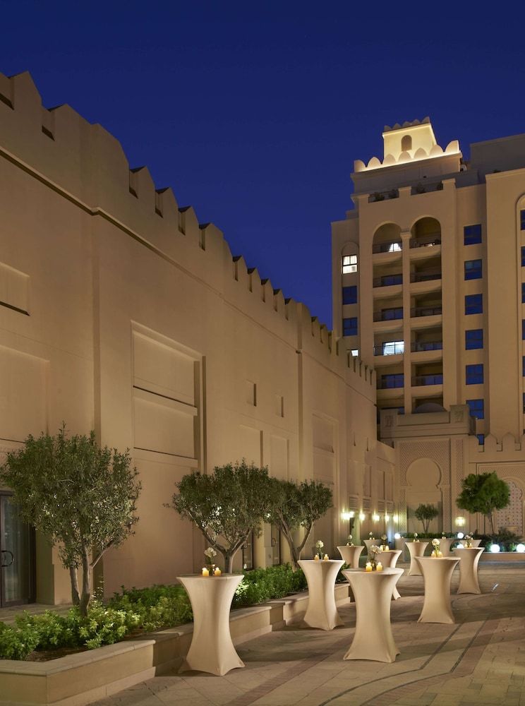 undefined Fairmont The Palm 5