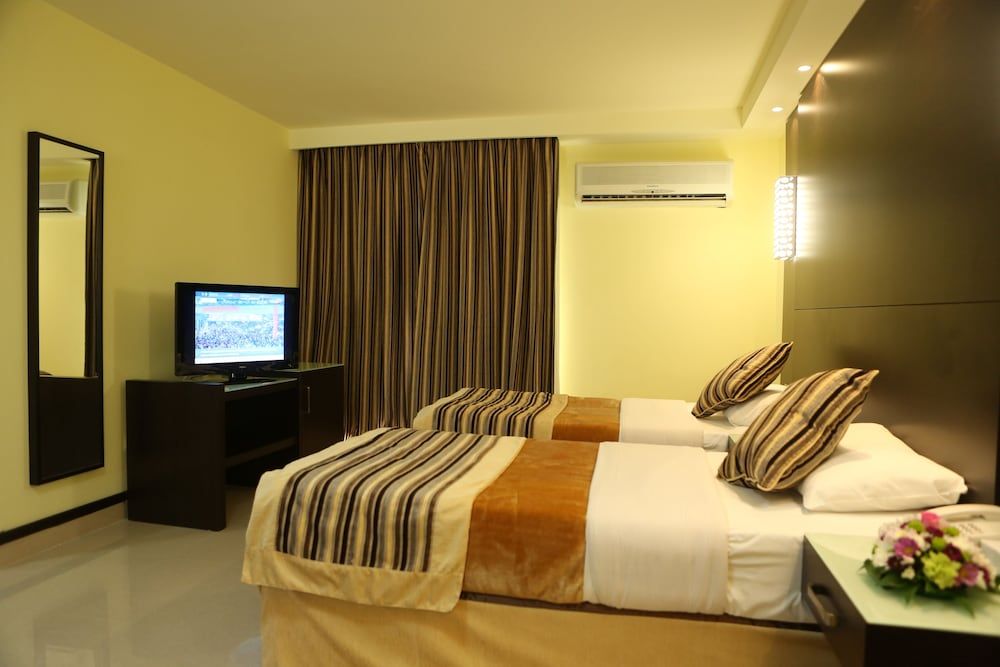 Panorama Bur Dubai Hotel Standard Double Room 4