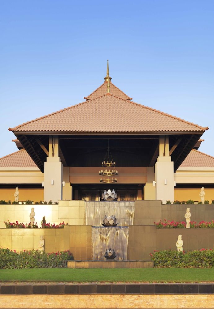 undefined Anantara The Palm Dubai Resort 3