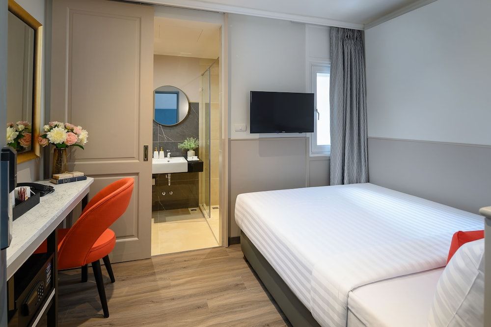 undefined The Mulberry Bangkok Khaosan Road 5