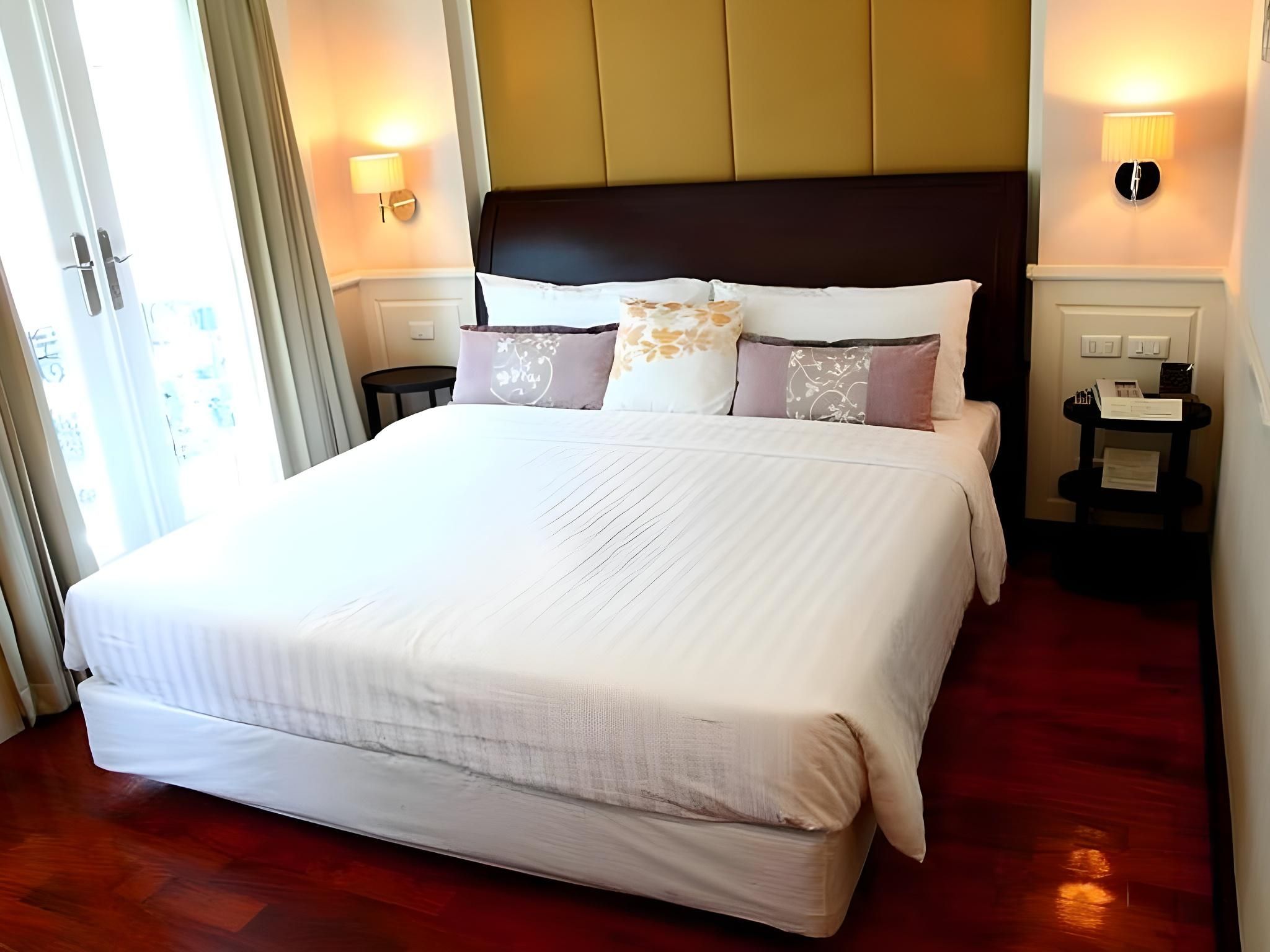 undefined Aurum The River Place 6