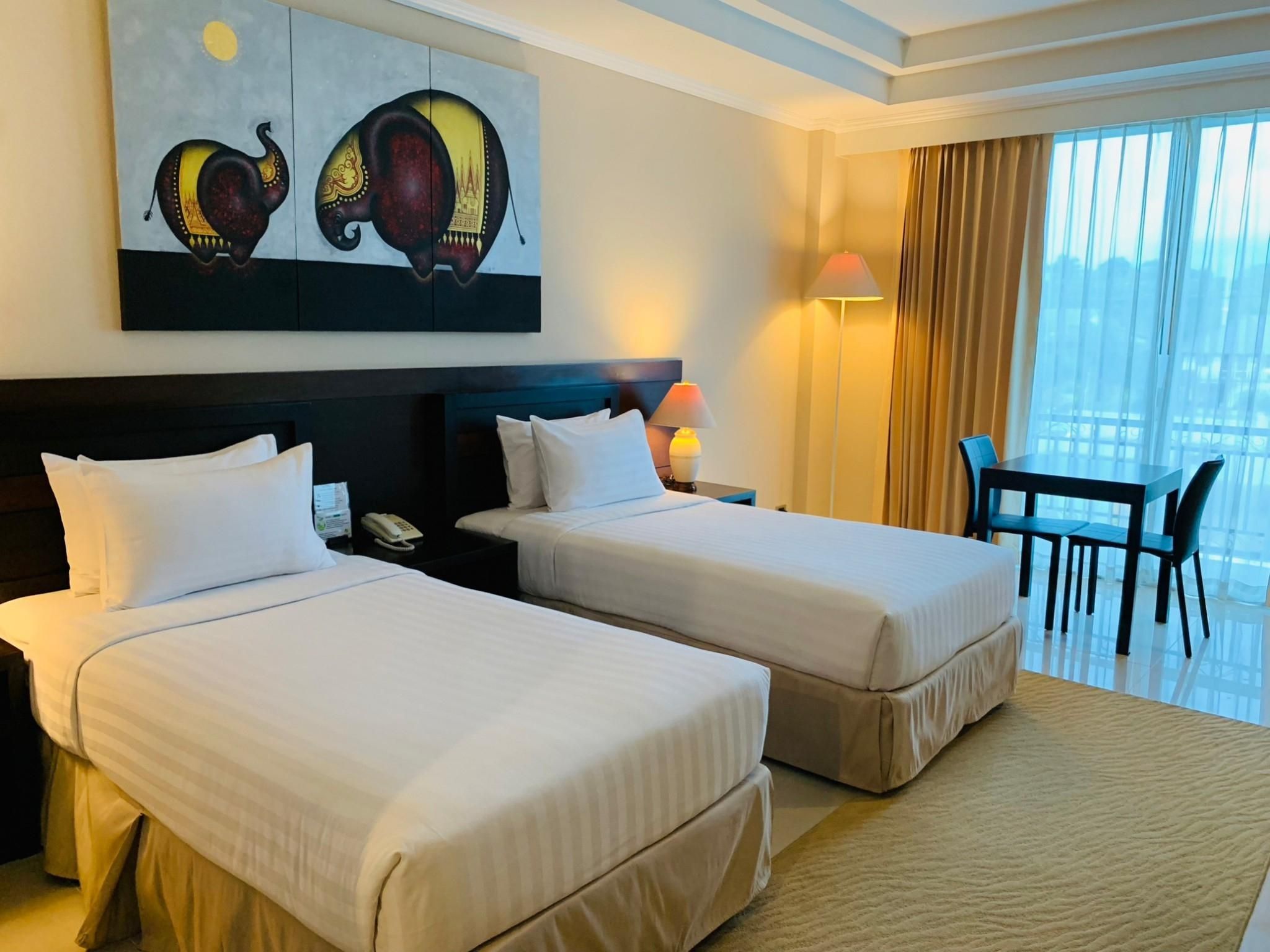 Superior Twin bed