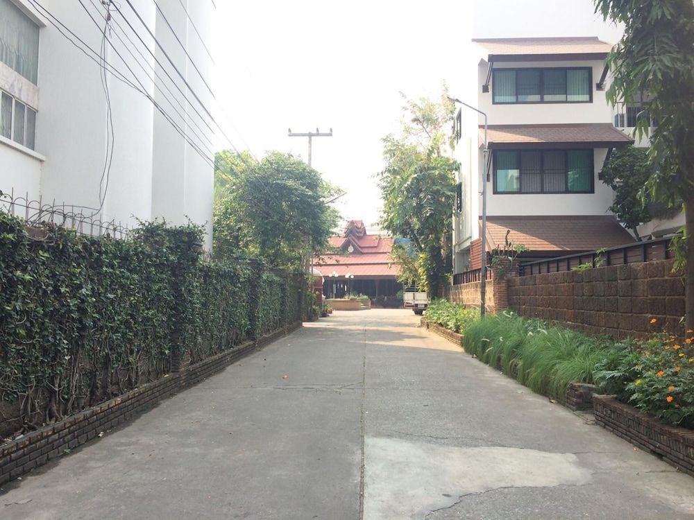 undefined Changpuak Hotel 7