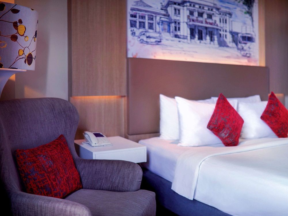 Superior Room, 1 Queen Bed (Premium Superior)