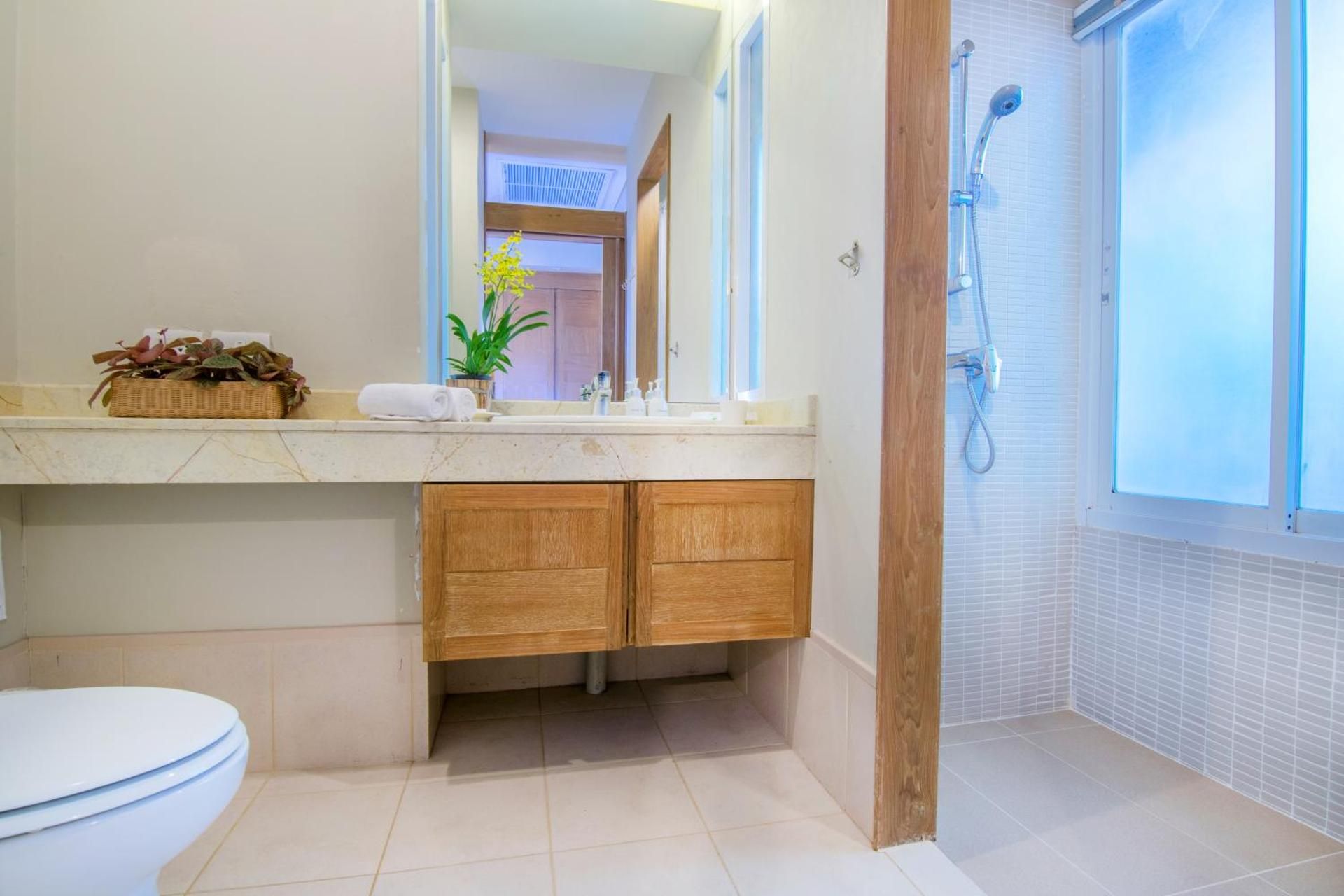 undefined Veranda Lodge Hotel 3