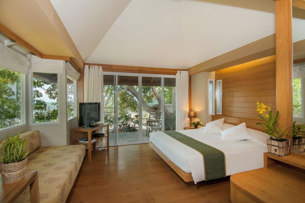 undefined Veranda Lodge 7