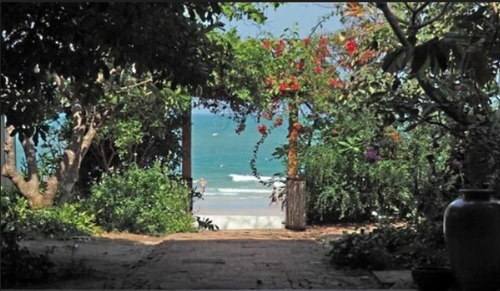 undefined Veranda Lodge 3