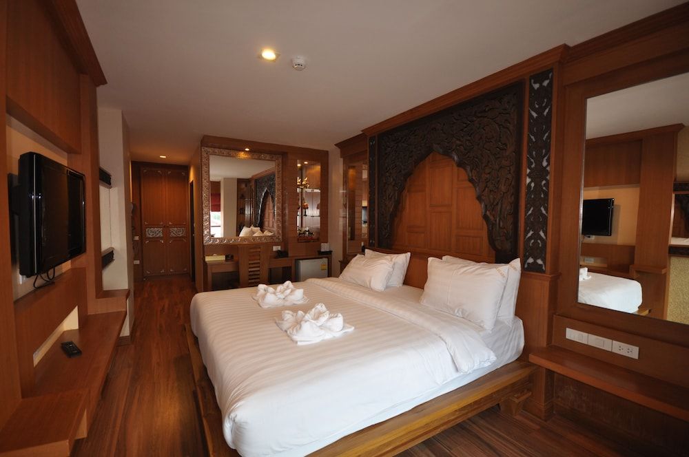 undefined Chalelarn Hotel 3