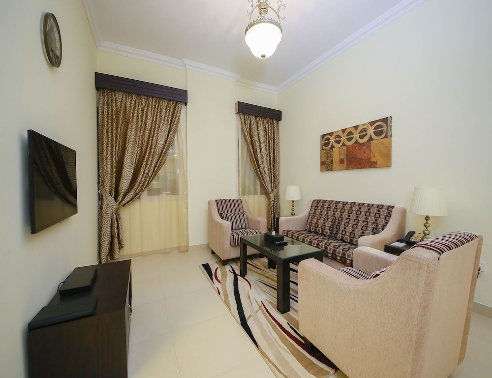 undefined Ivory Grand Hotel Apartments 10