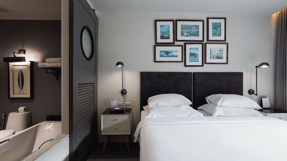 Sugar Marina Resort -Surf- Kata Beach Deluxe Room 6