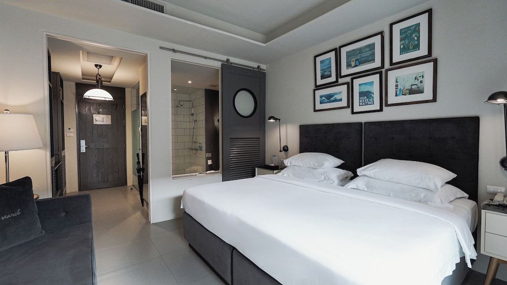 Sugar Marina Resort -Surf- Kata Beach Deluxe Room 5