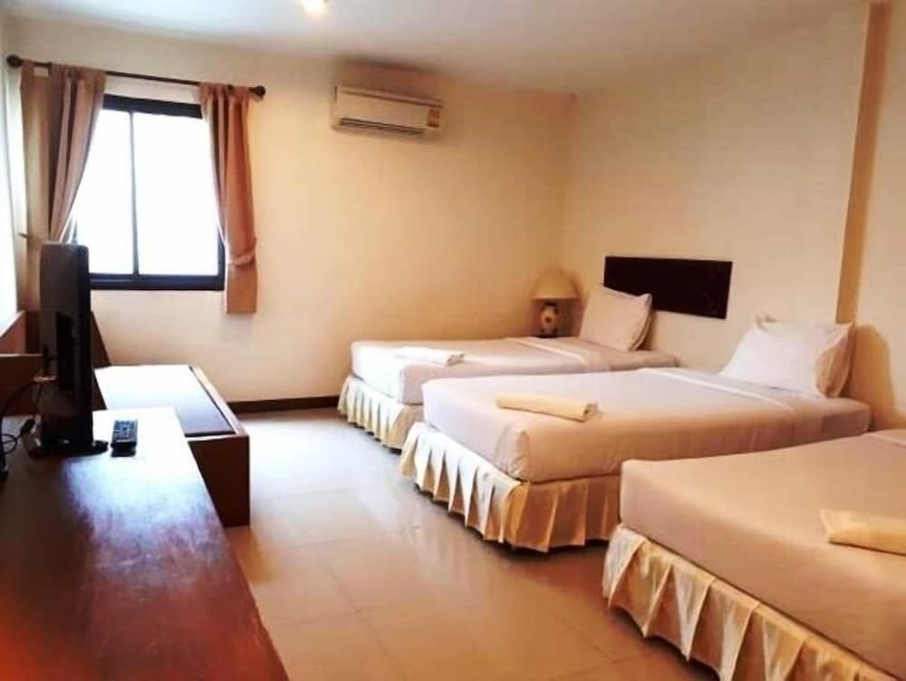 undefined Nathon Residence 7