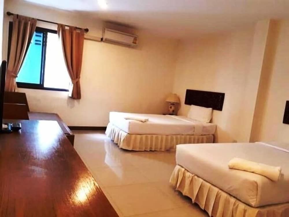 undefined Nathon Residence 3