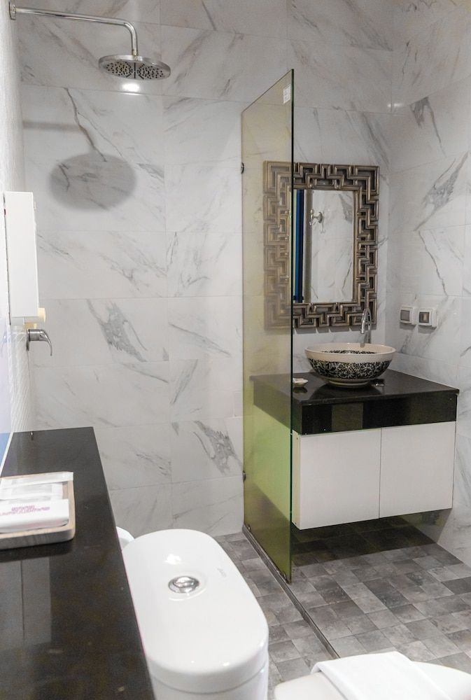 The Blue Pearl Kata Hotel Deluxe Studio 7