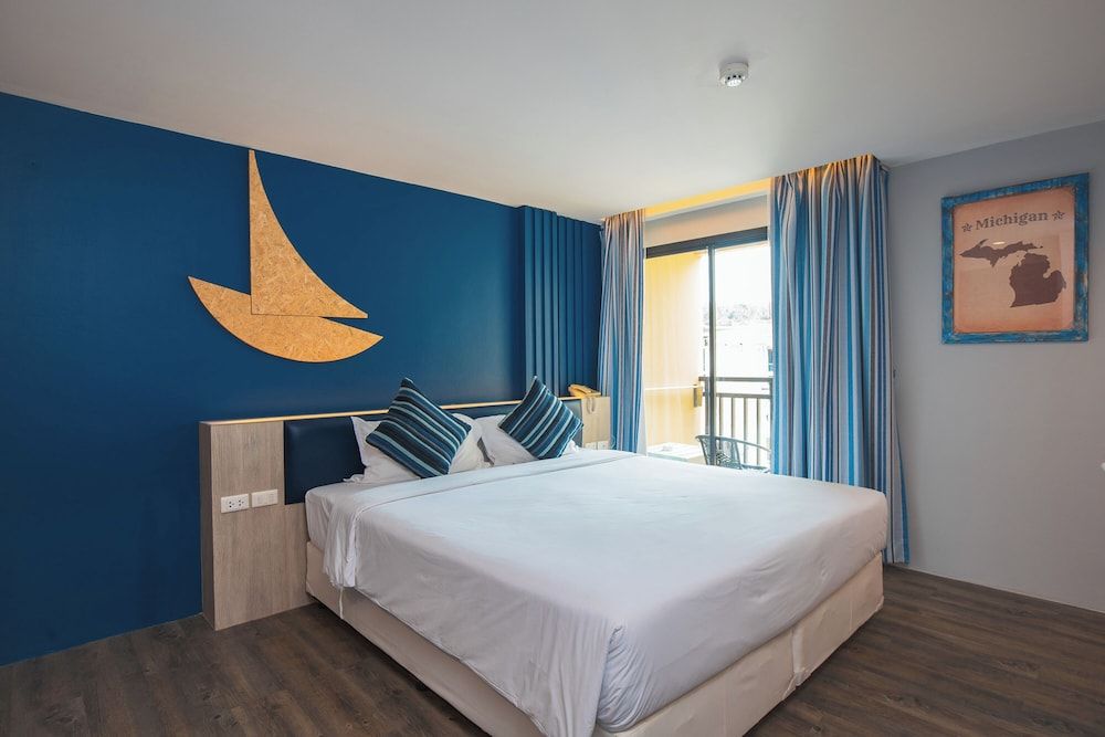 undefined The Blue Pearl Kata Hotel 3