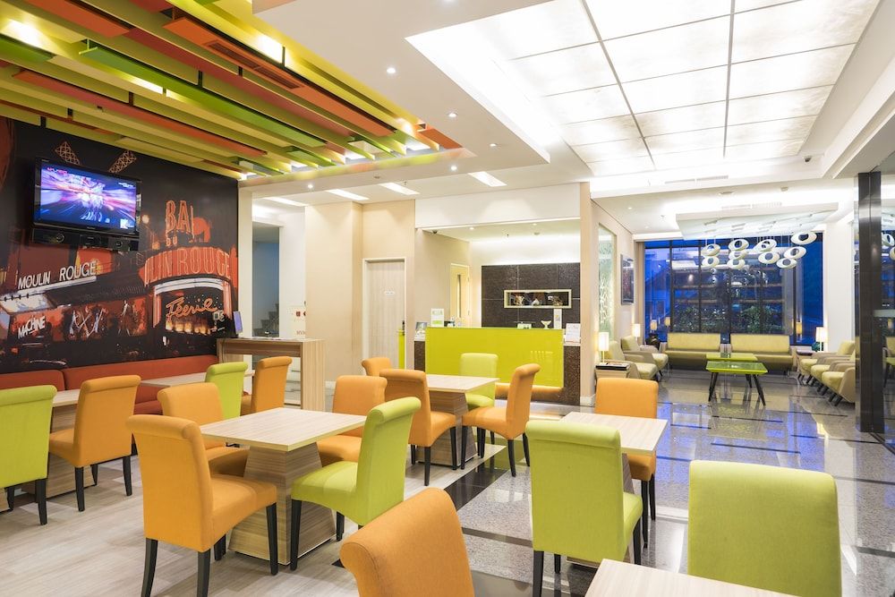 undefined Royal City Hotel 10