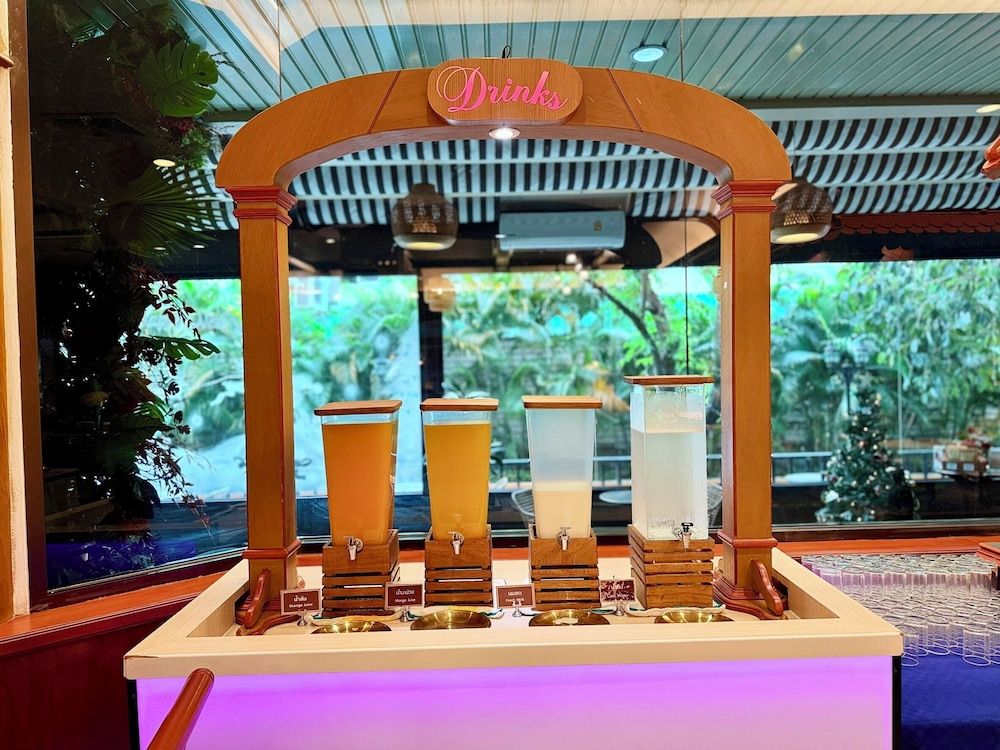 undefined Town In Town Hotel Bangkok 10