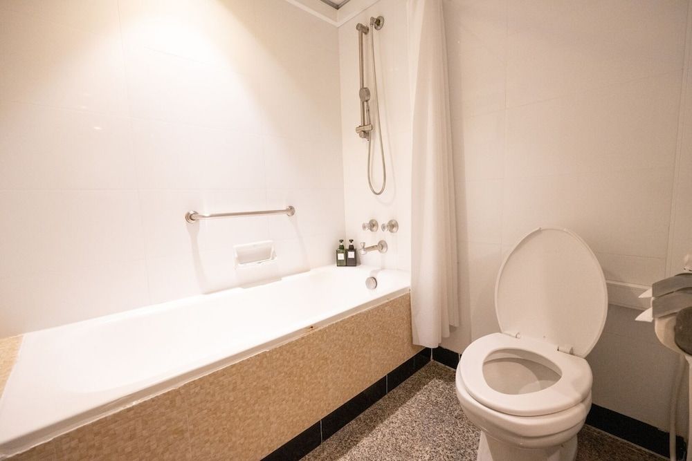 undefined Town In Town Hotel Bangkok 9