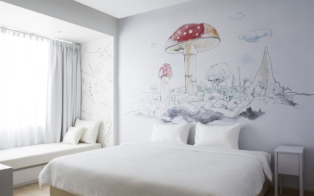 Beat Hotel Bangkok Deluxe King Room 13