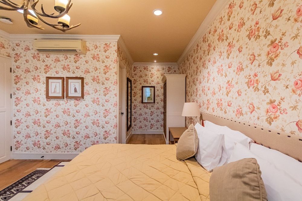 One Bedroom Villa