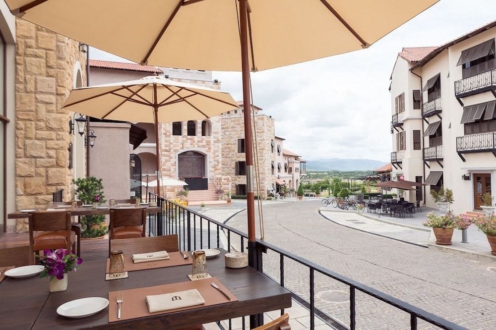 undefined Town Square Suites by Toscana Valley 6