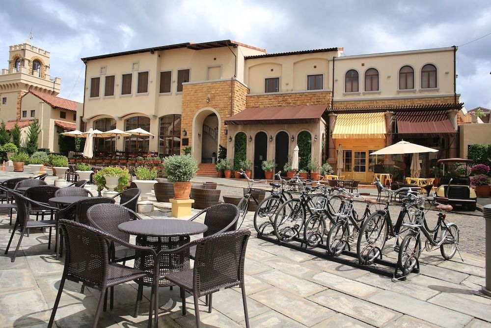 undefined Town Square Suites by Toscana Valley 5