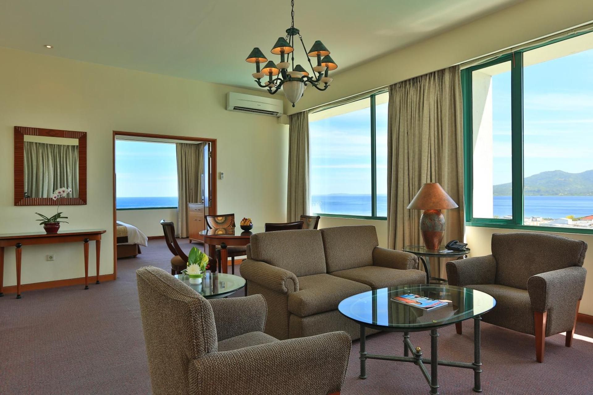 Aryaduta Manado Execuitve Suite 3