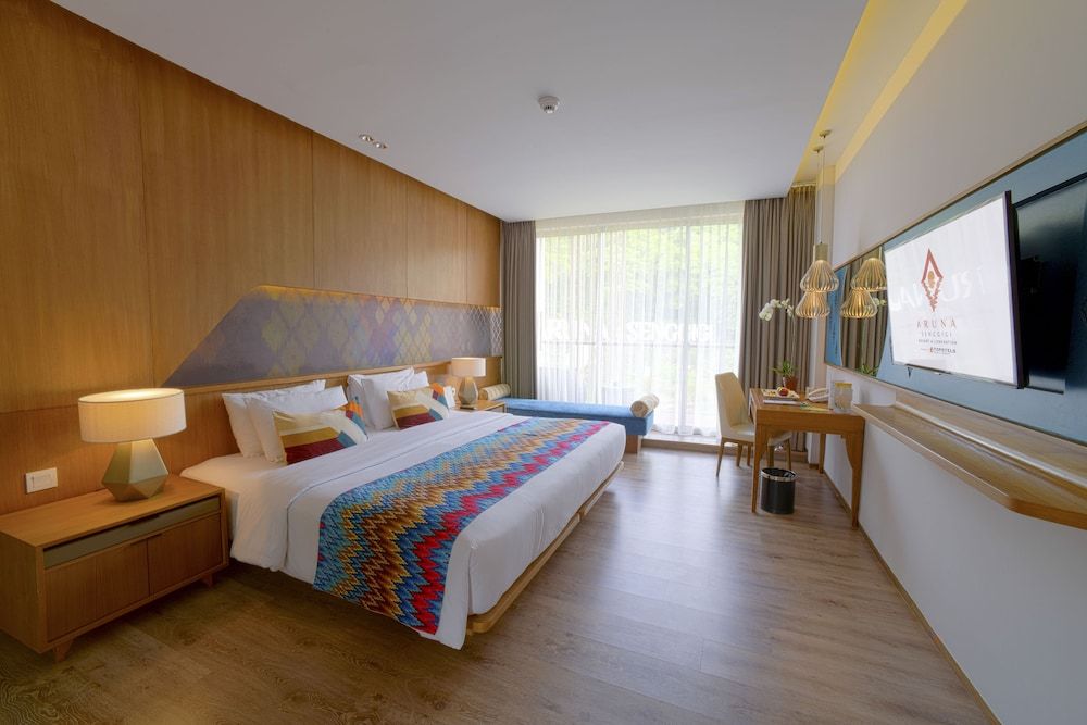 Aruna Senggigi Deluxe Double Room (King Size Bed)
