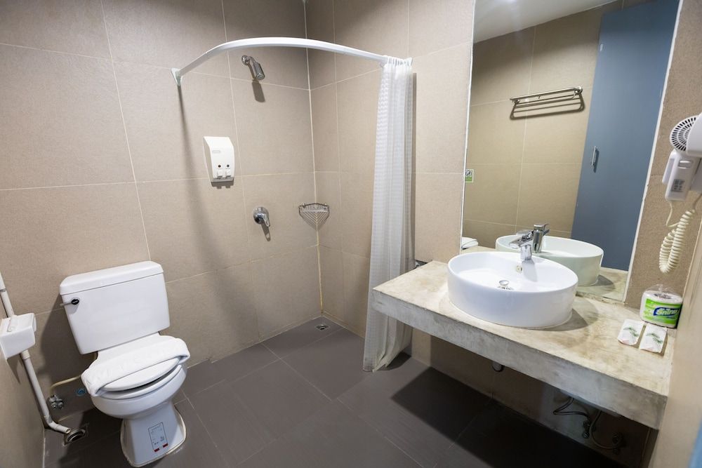 undefined Panini Residence 8