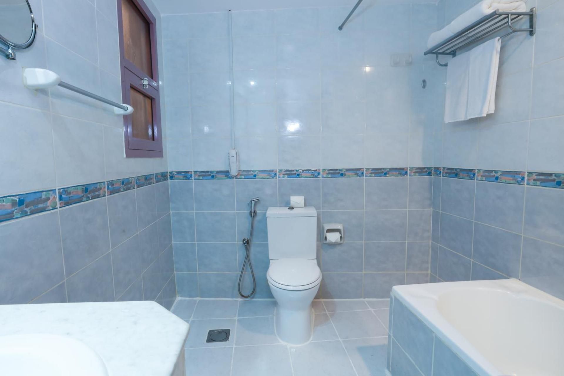 Fortune Pearl Hotel, Deira Standard Double or Twin Room 18