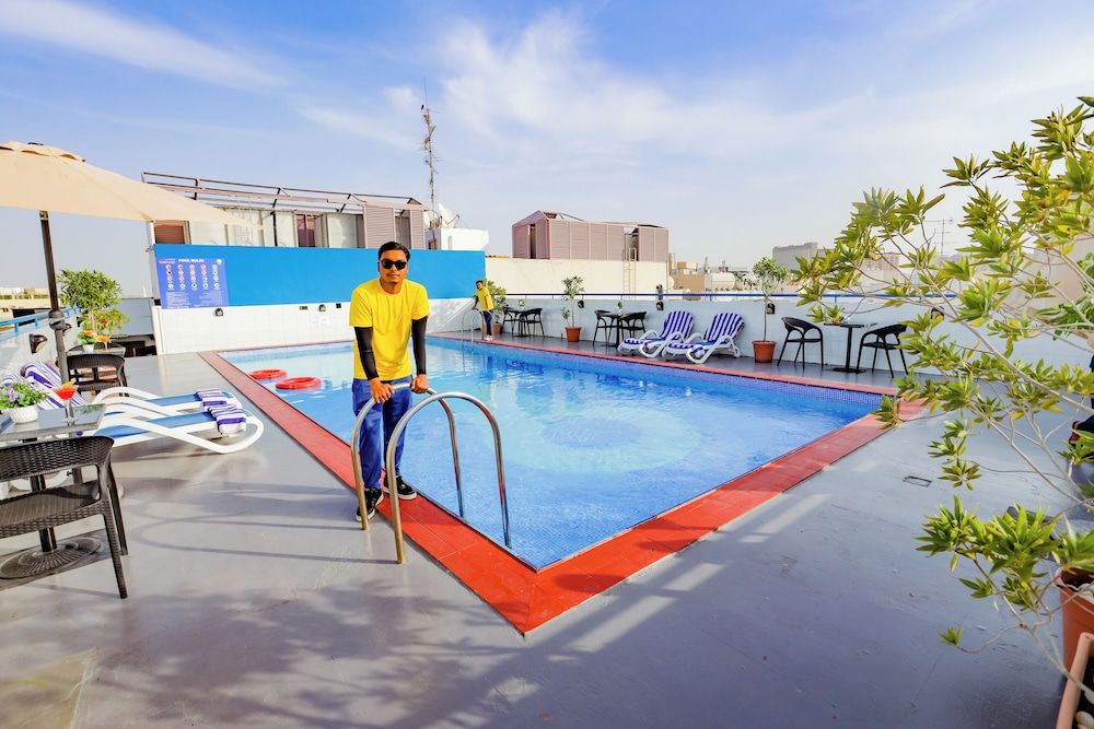 Rooftop pool